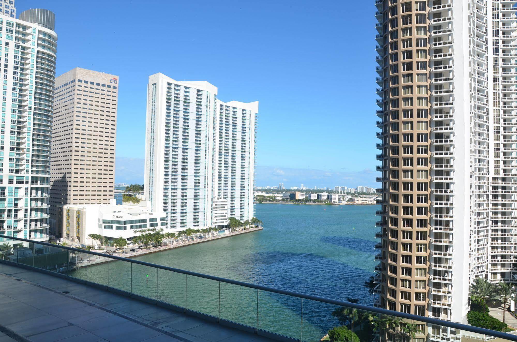 Апартаменты Icon Brickell Miami By We Host Экстерьер фото